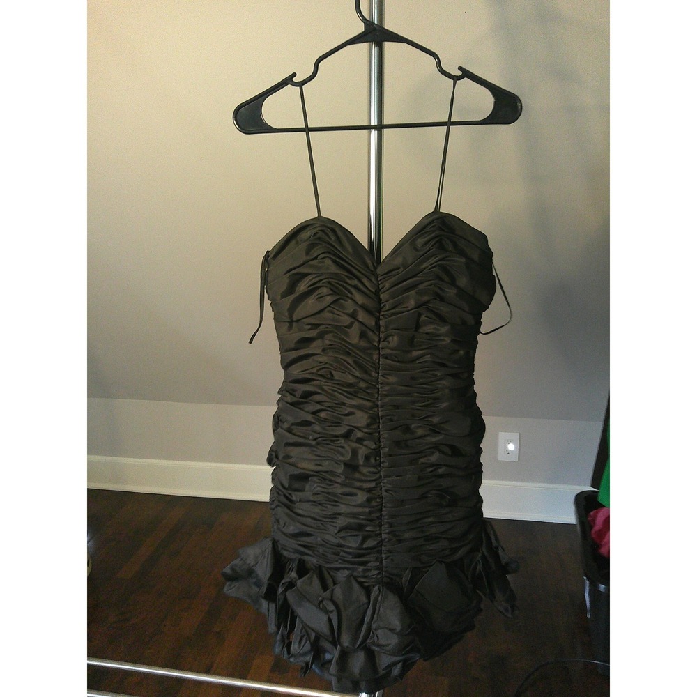 Chris Kole Cocktail Dress Womens Small Black Excellent Vintage Ruched Bubble Hem